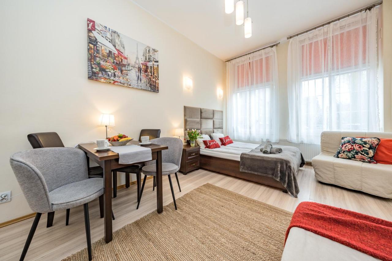 Apartamenty Przytulne Starowka Old Town Ogarna Gdansk Luaran gambar