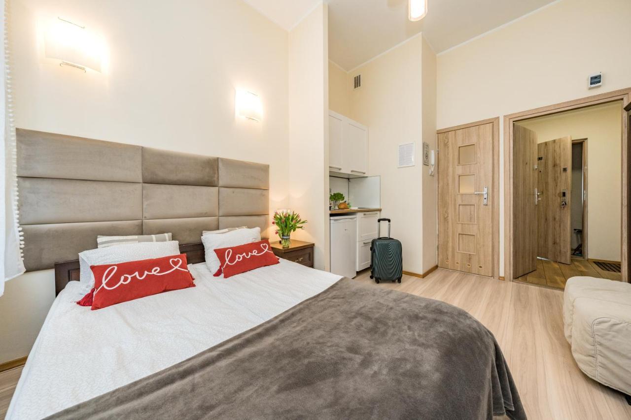 Apartamenty Przytulne Starowka Old Town Ogarna Gdansk Luaran gambar