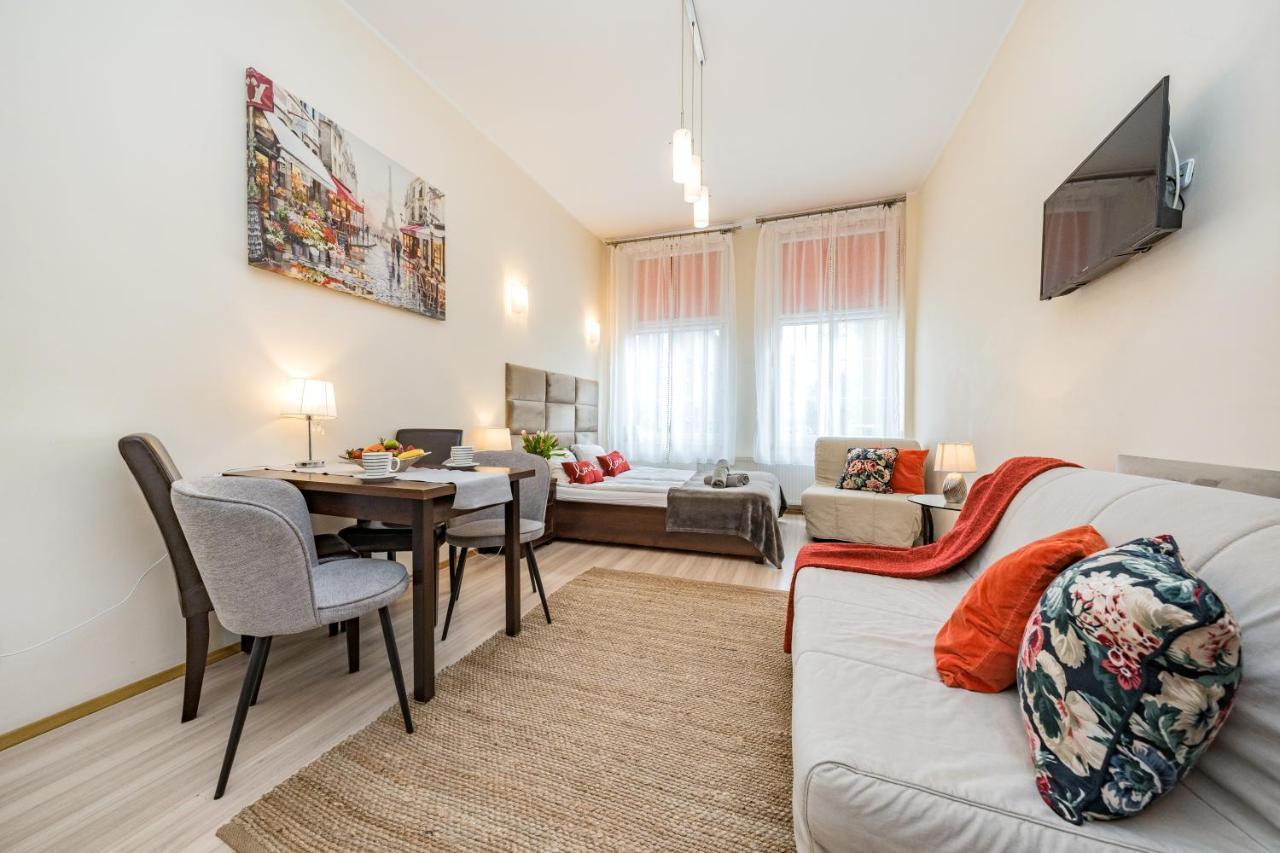 Apartamenty Przytulne Starowka Old Town Ogarna Gdansk Luaran gambar