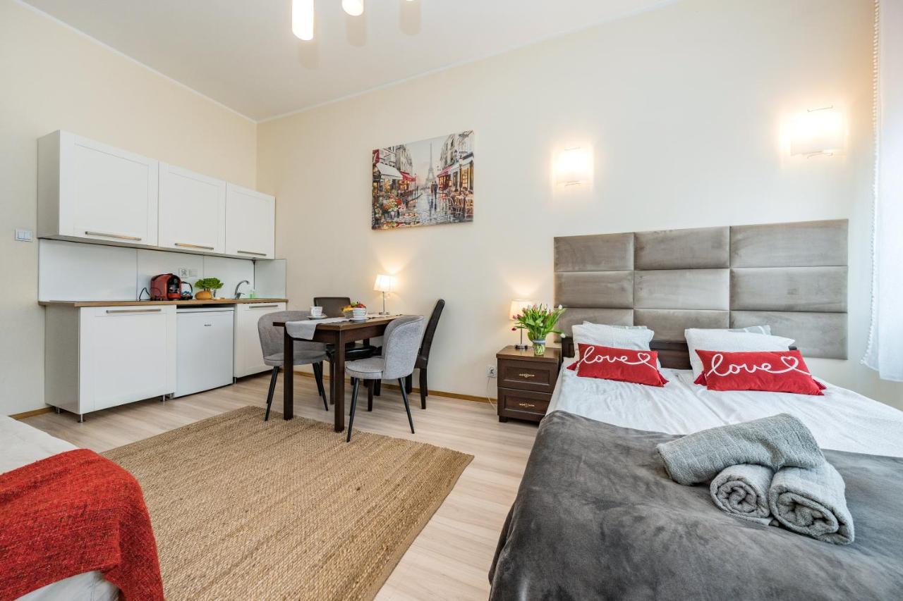 Apartamenty Przytulne Starowka Old Town Ogarna Gdansk Luaran gambar